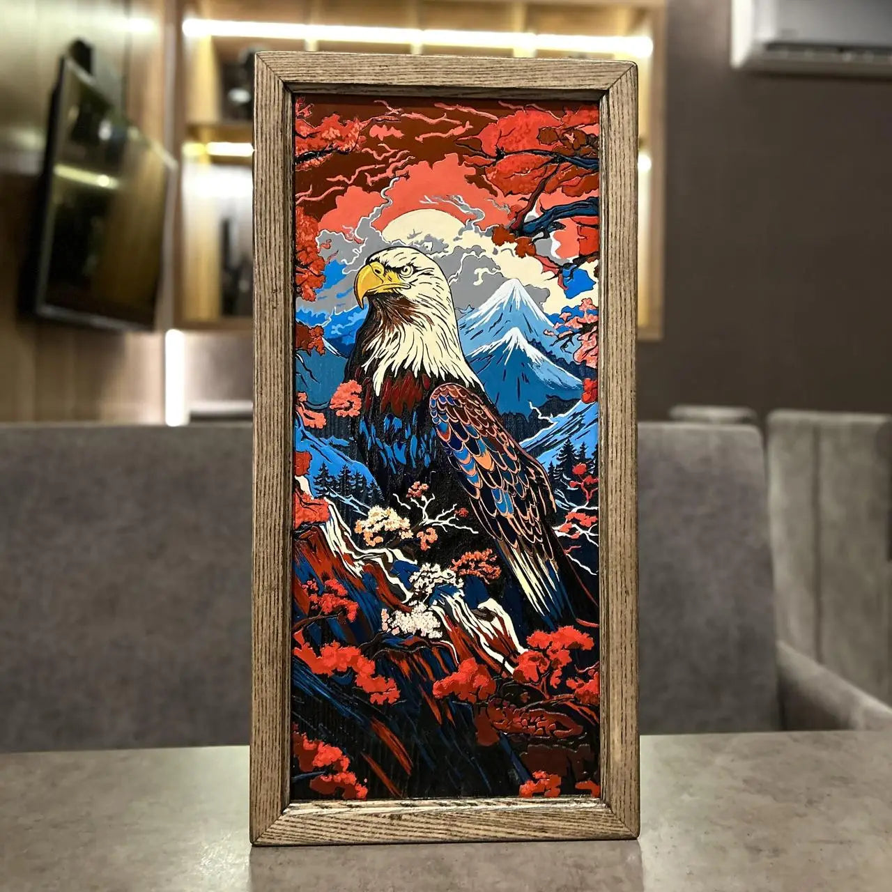 Hand-painted 50 cm Eagle backgammon board in open position