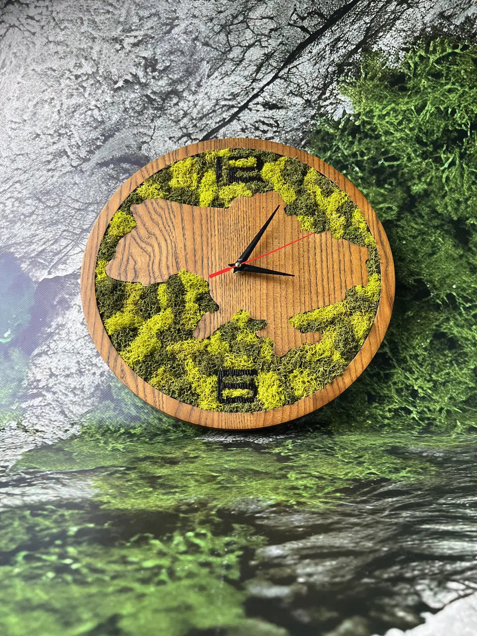 Handmade Wooden Wall Clock with preserved green moss