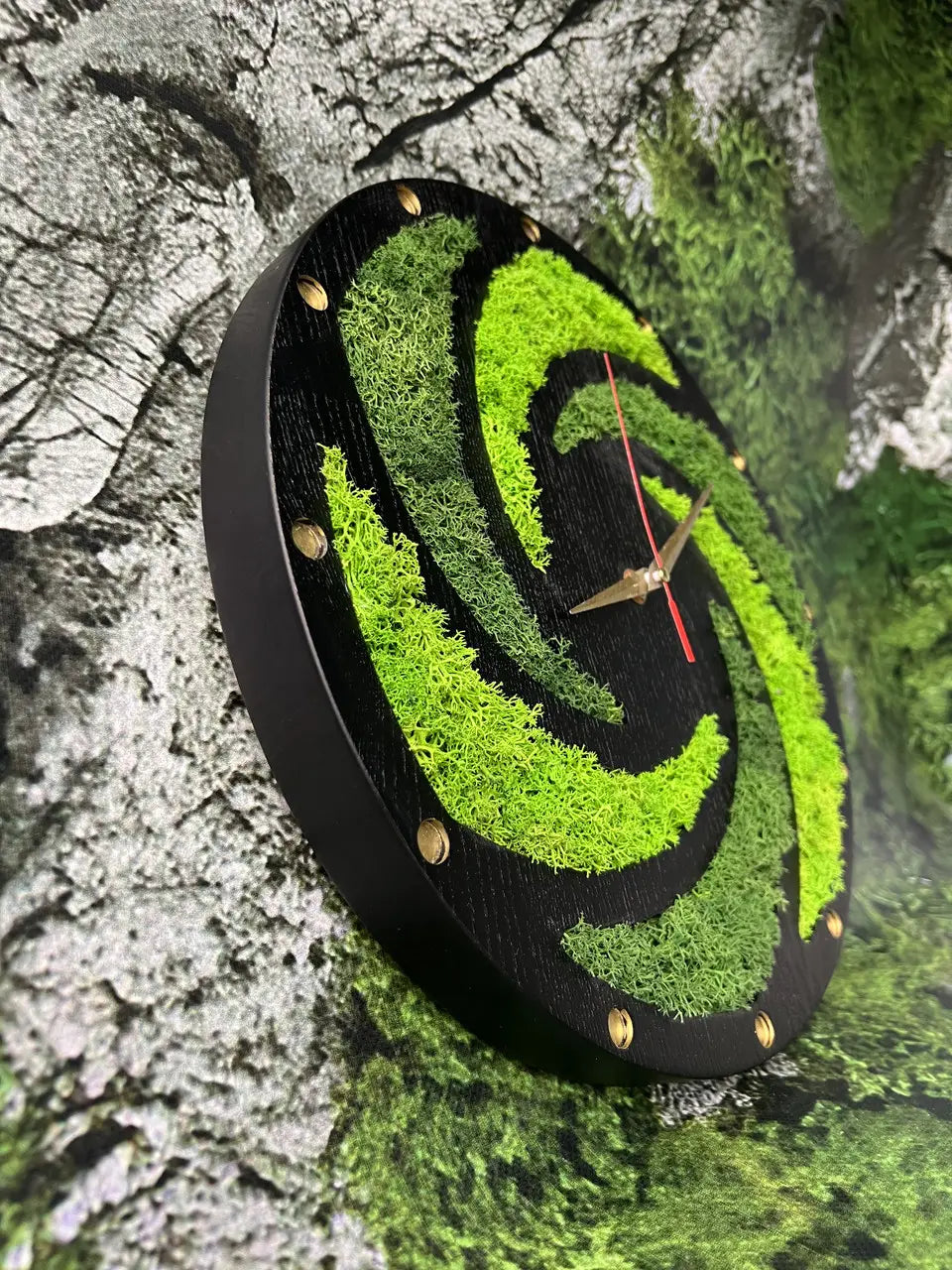 Handmade wood frame clock with spiral moss pattern