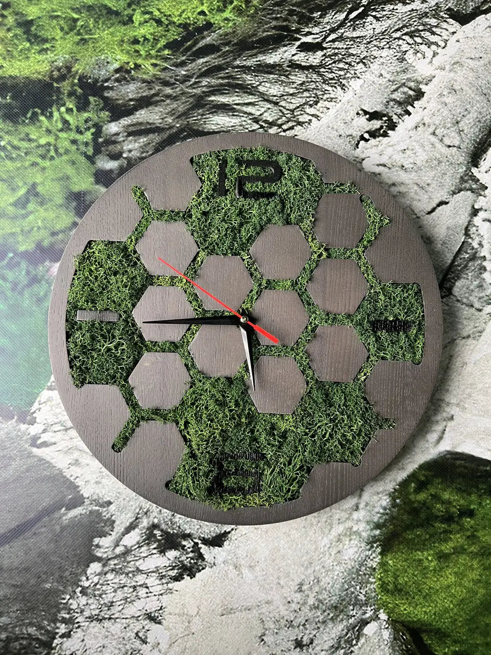 Wood Frame Wall Clocks with geometric green moss design