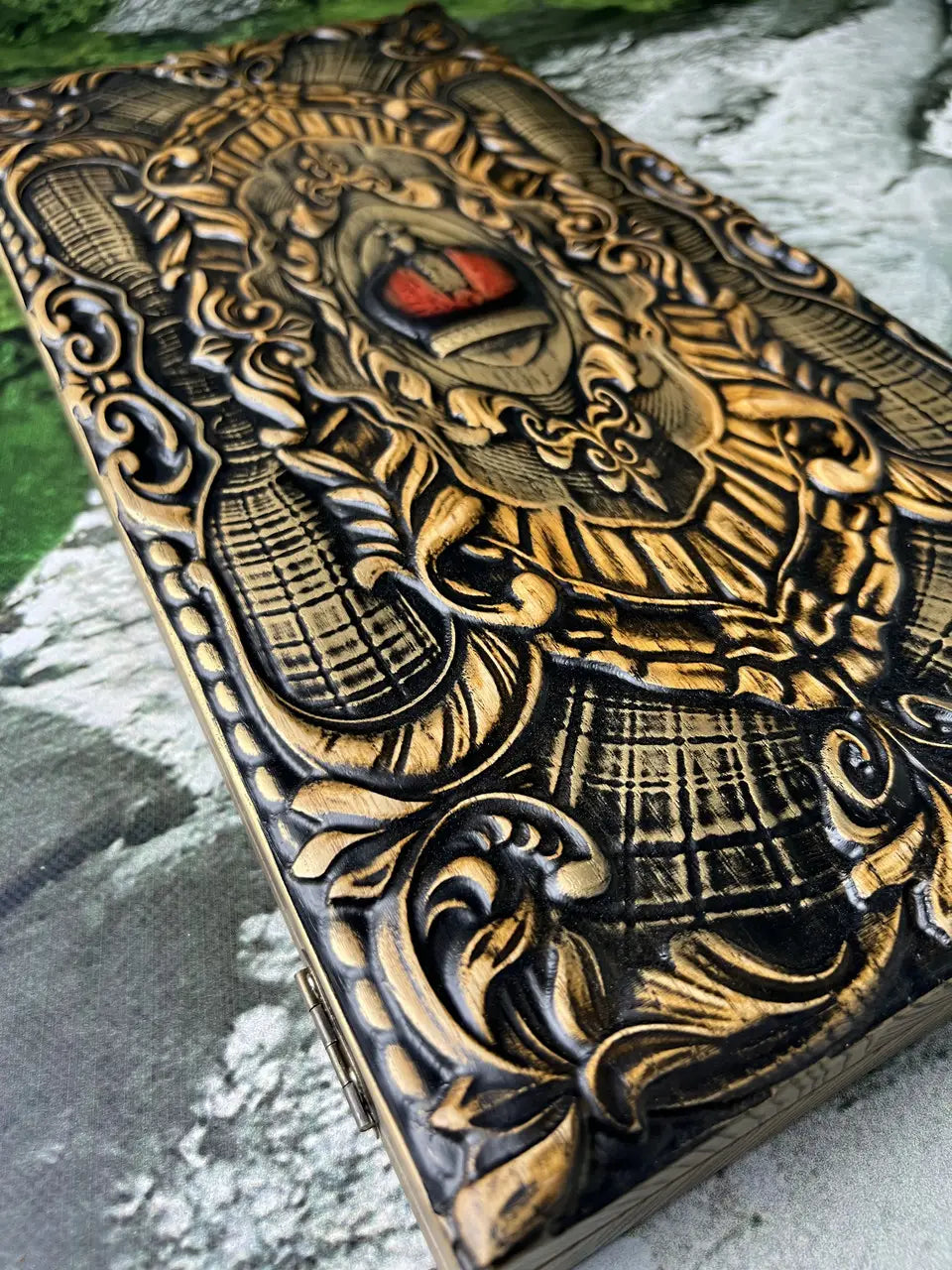 Luxury wooden Crown backgammon set handcrafted from solid ash wood