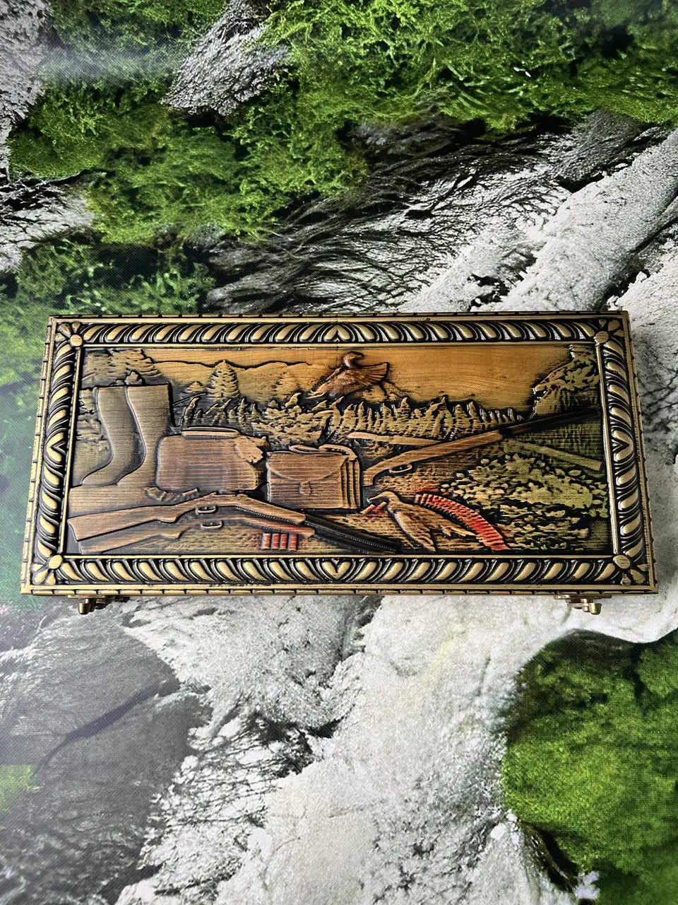 Open handmade hunting backgammon board with complete playing accessories