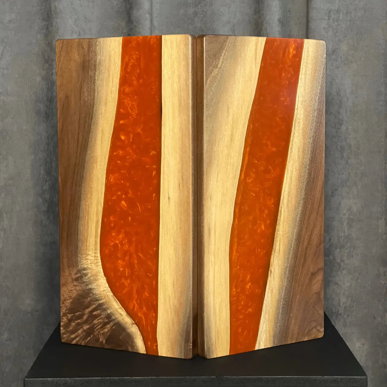 Closed Amber River backgammon set in natural oak and epoxy resin
