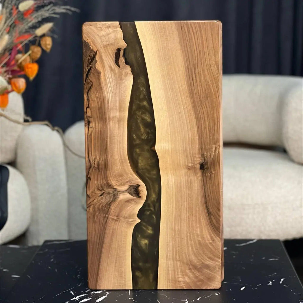 Folded Emerald artisan wooden backgammon board side view