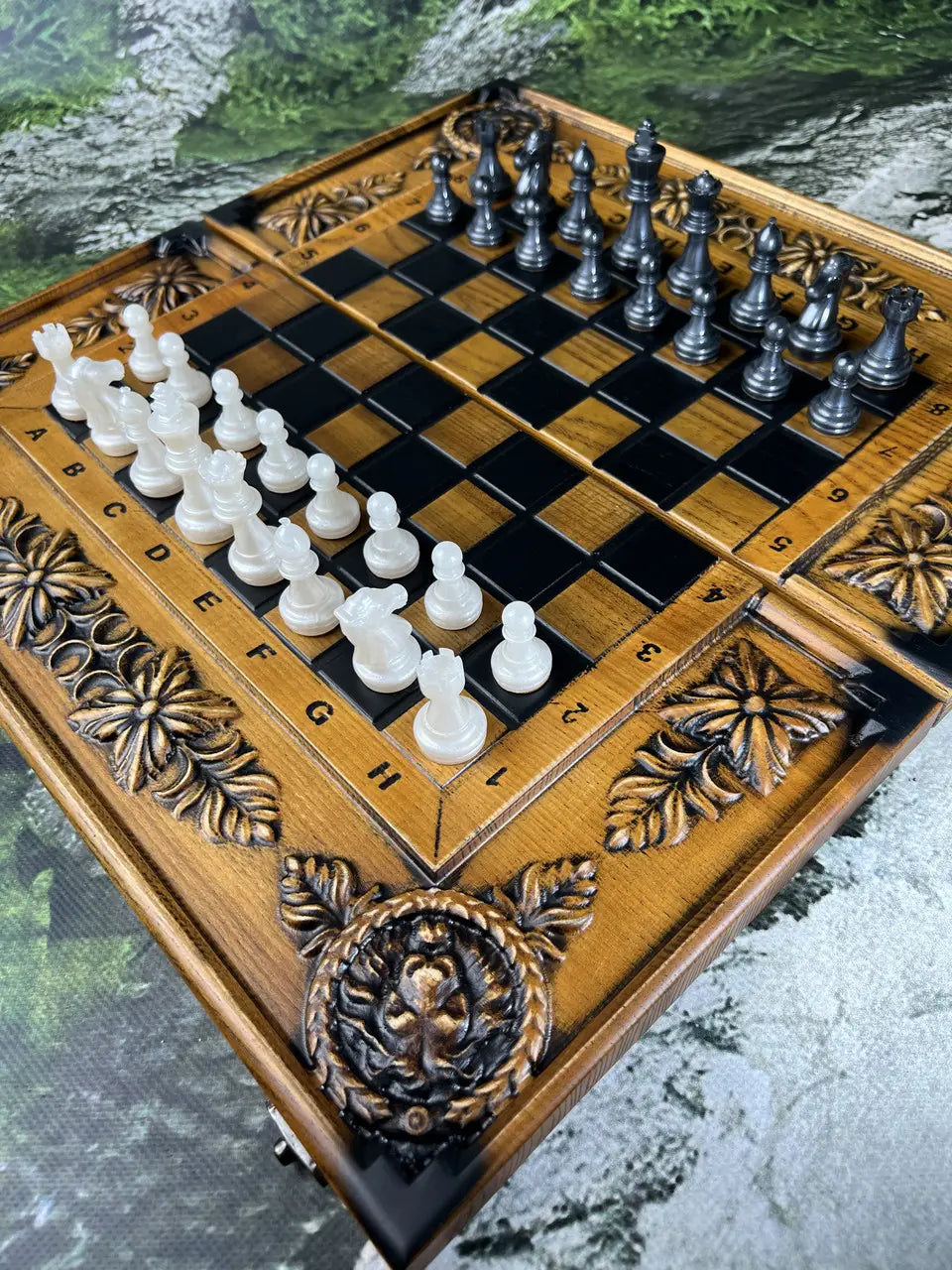 Pearl Elegance Resin Chess Pieces – Black & White Set (32 pcs)