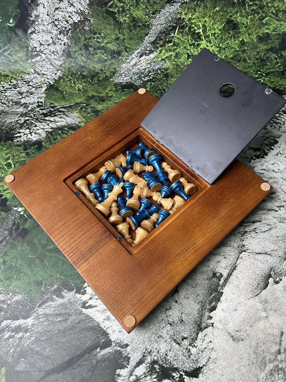 Modern handmade chess set for home decor and gifts