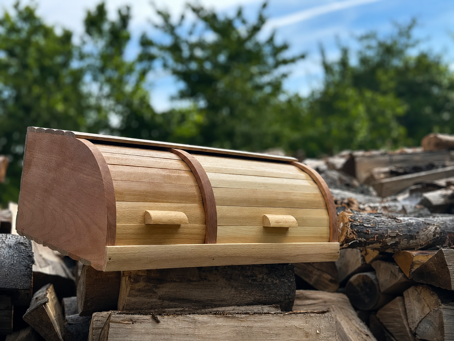 Double wooden bread box made from natural beech wood