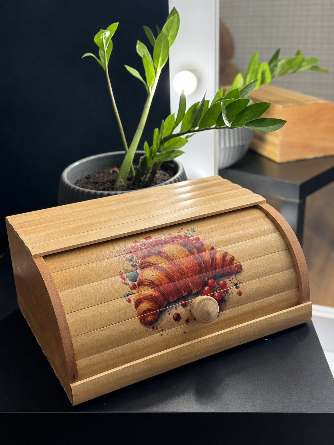 Natural beech wood bread box with bakery themed artwork
