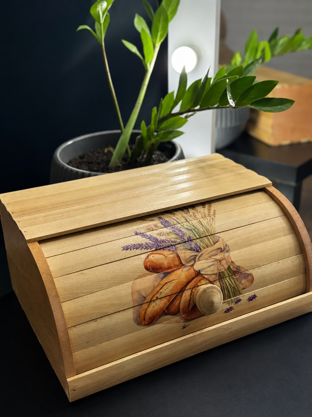 Rustic roll-top bread box for kitchen countertop storage