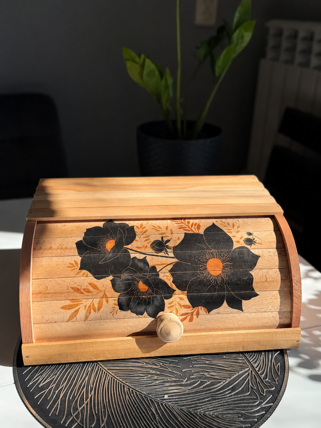 Floral roll top bread box for kitchen countertop