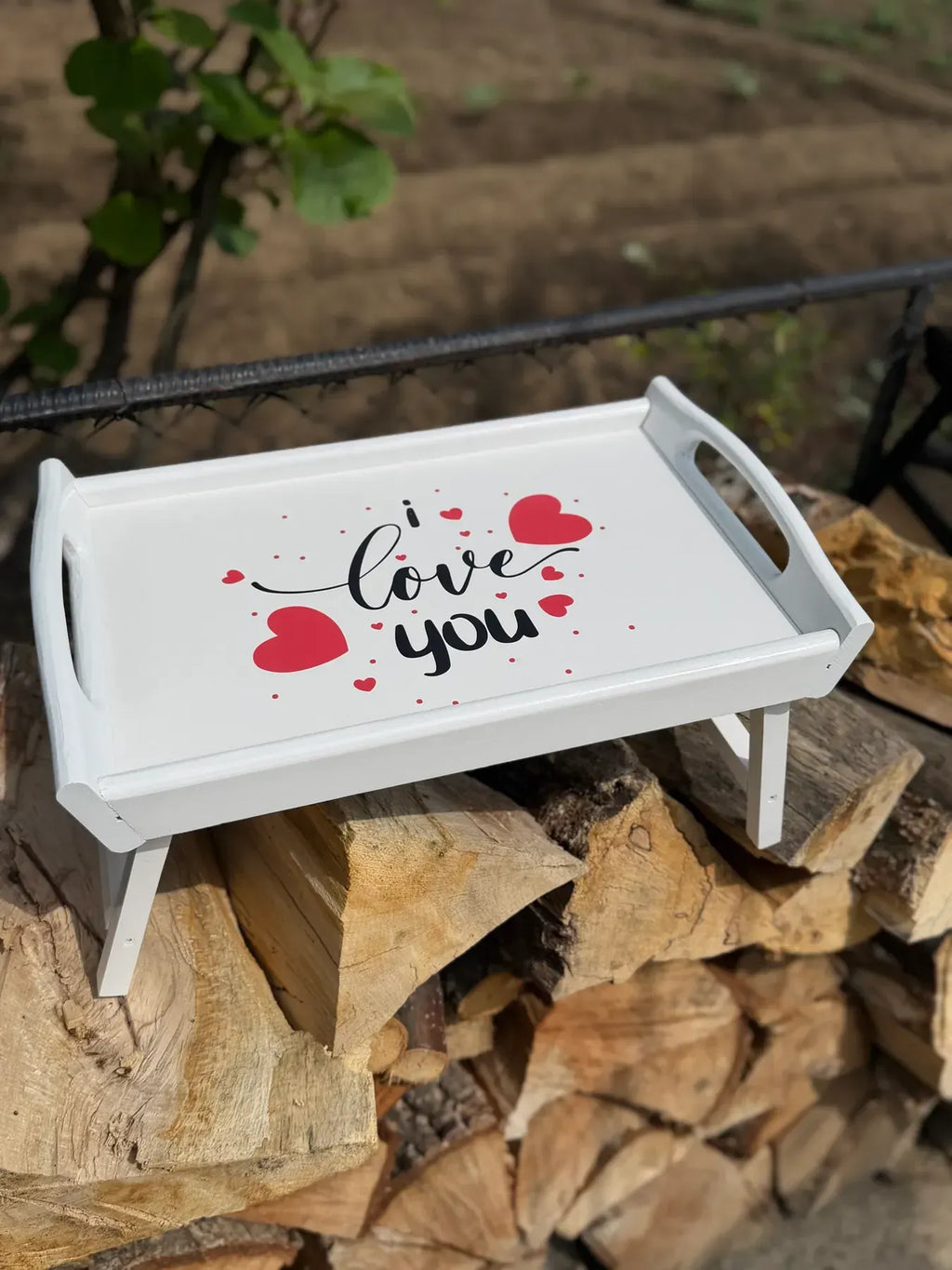 Folding breakfast tray for bed